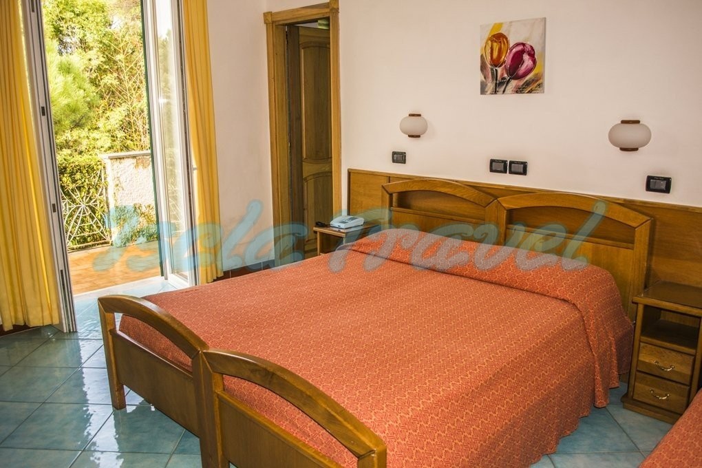 room-hotel-pineta-ischia-5