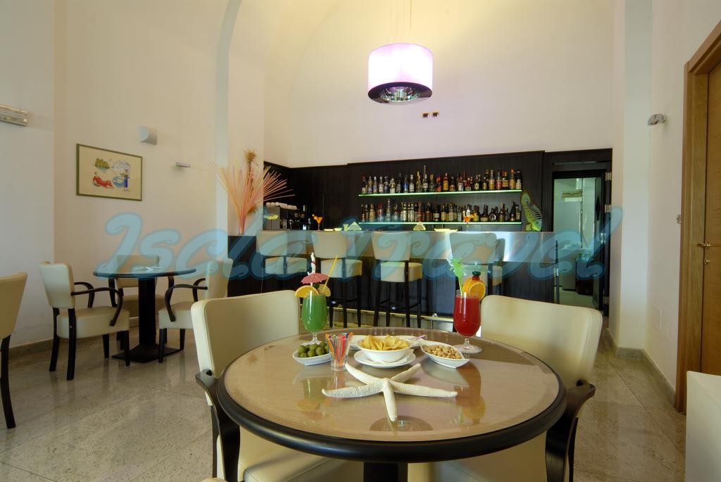 bar-hotel-villa-carolina