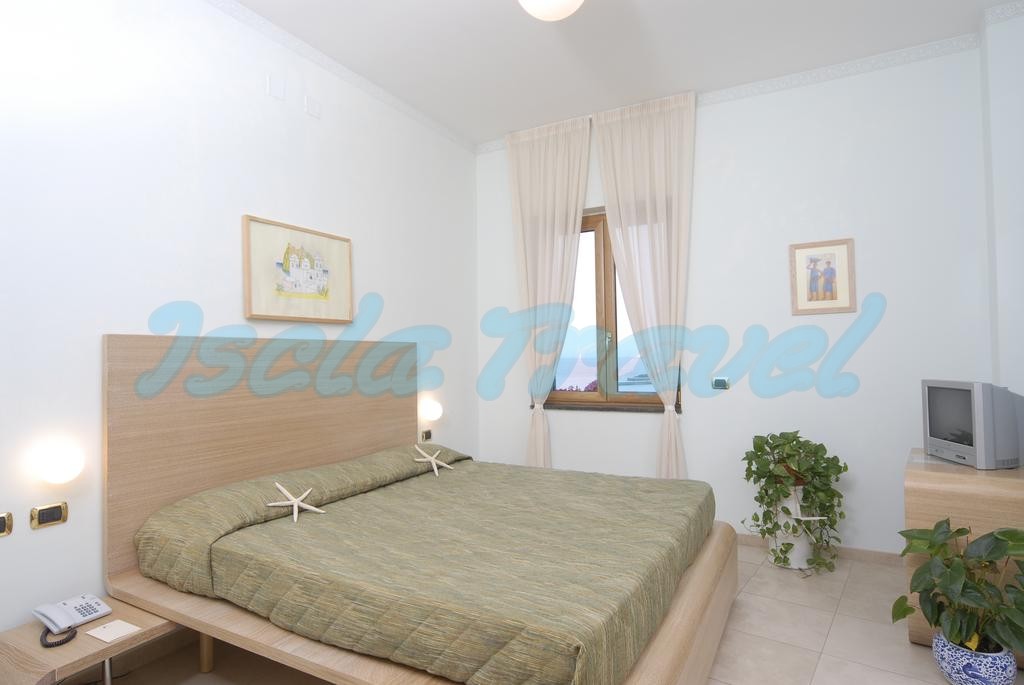 room-hotel-villa-carolina-forio