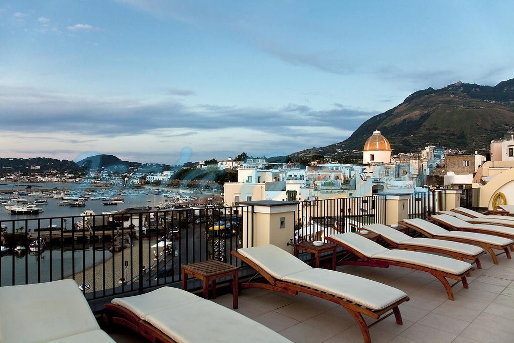 solarium-hotel-forio-villa-carolina